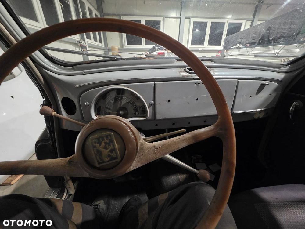 Peugeot Inny - 10