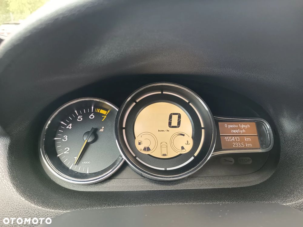 Renault Megane 1.6 16V 110 Expression - 21