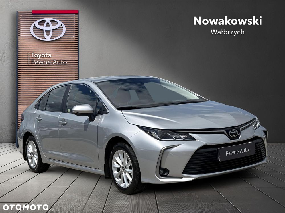 Toyota Corolla - 4