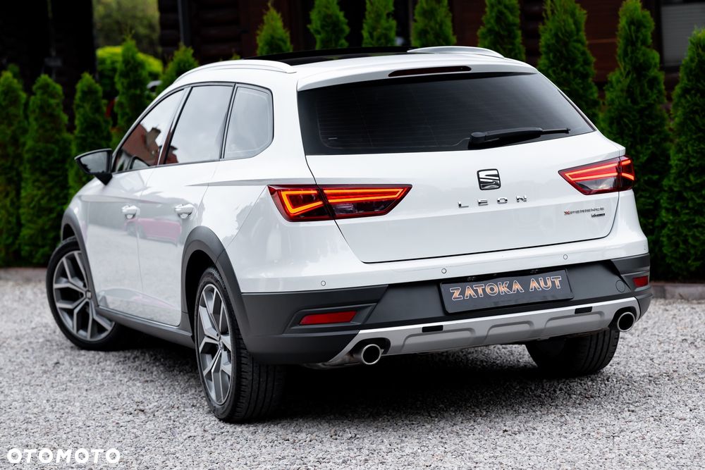 Seat Leon Sportstourer 1.8 TSI Start&Stop 4Drive DSG X-Perience - 8