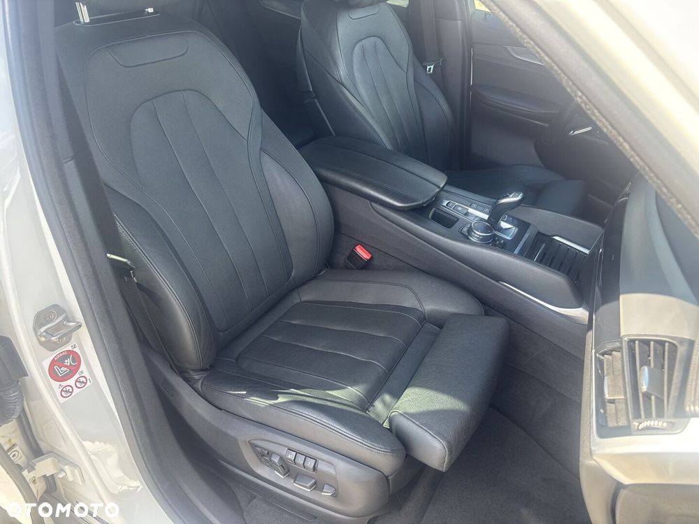 BMW X6 M50d - 12