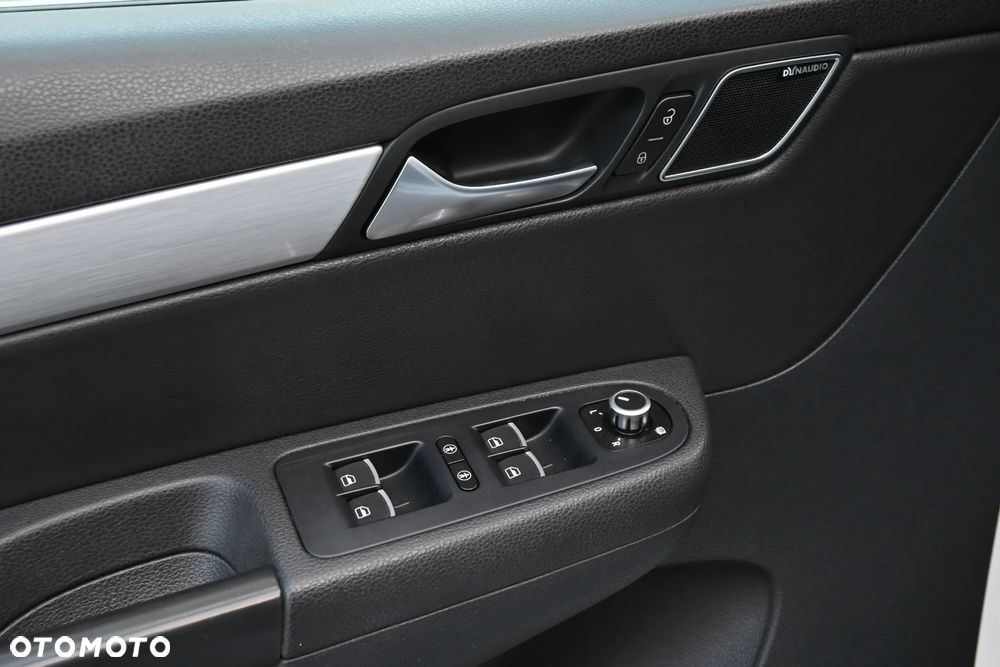 Volkswagen Sharan 2.0 TDI DSG Highline - 31