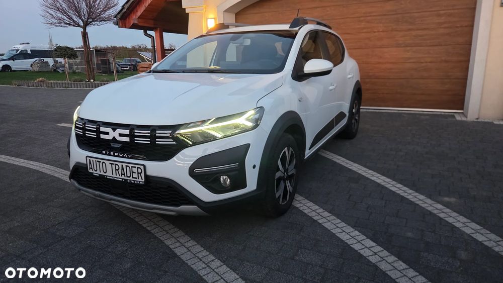 Dacia Sandero Stepway TCe 100 Celebration - 4