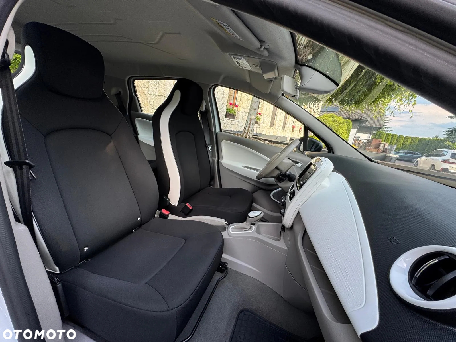 Renault Zoe - 10