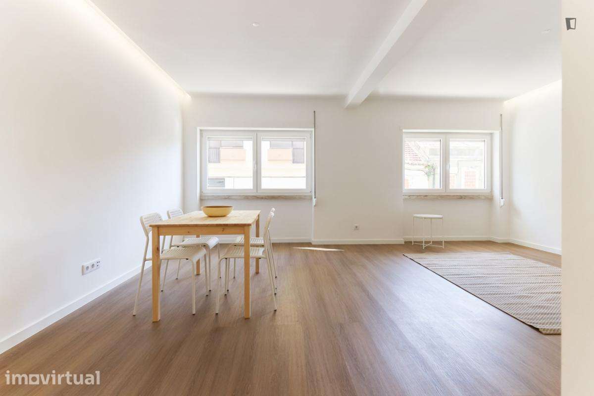 Quarto - localizado em Entrecampos Lisbon - Grande imagem: 3/35
