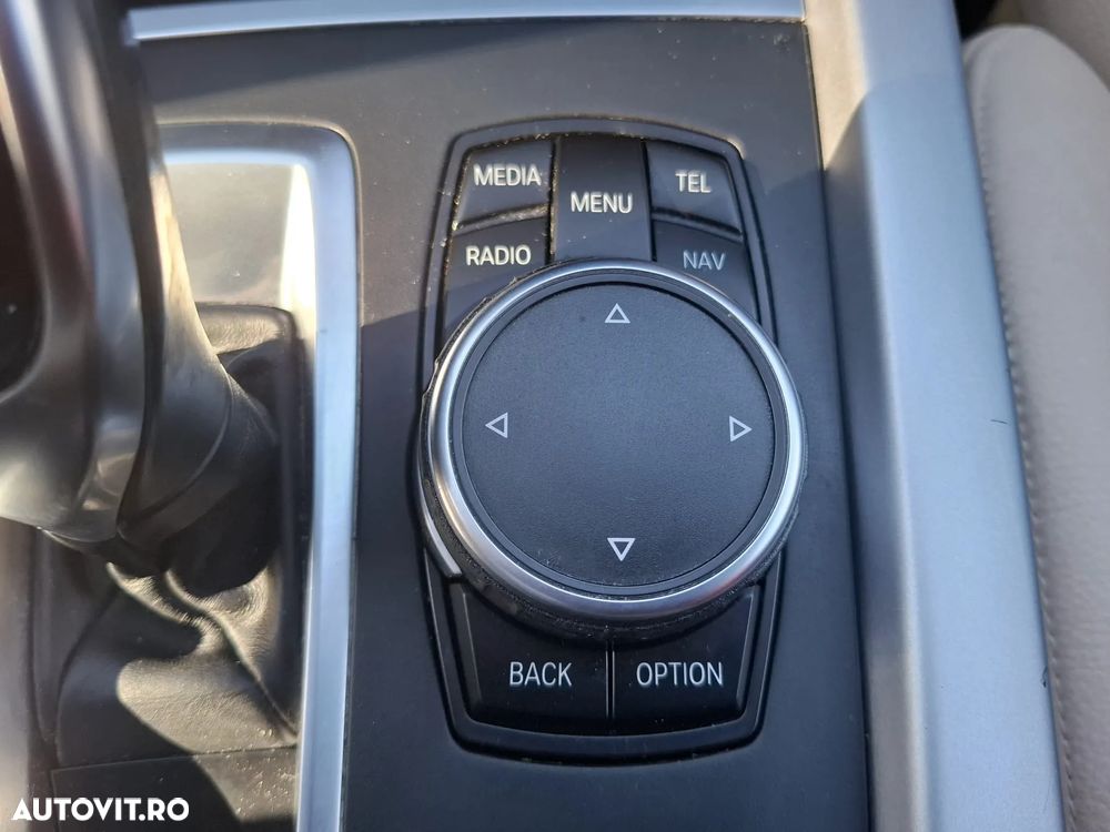 BMW X5 xDrive30d - 14