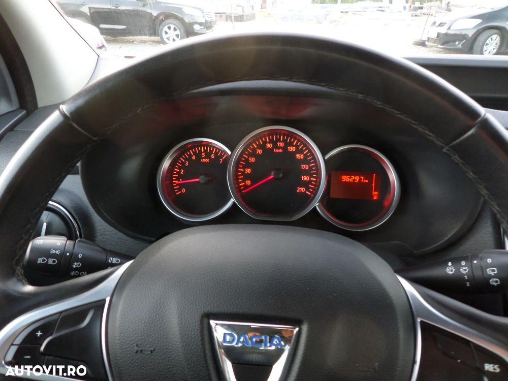 Dacia Dokker 1.5 dCi 90 CP Stepway - 34