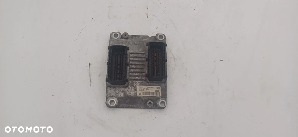 Sterownik Silnika Komputer Opel 1.4 Z14XEP 55558787BB Czysty Wylogowany PIN