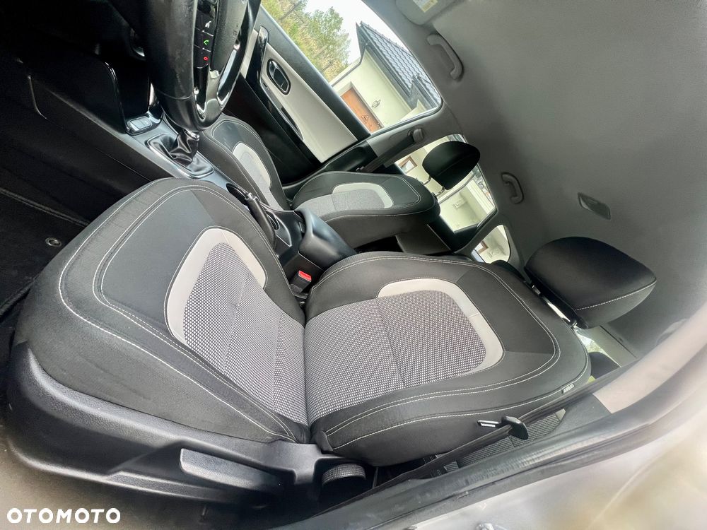 Kia Ceed SW 1.6 CRDi Spirit - 16