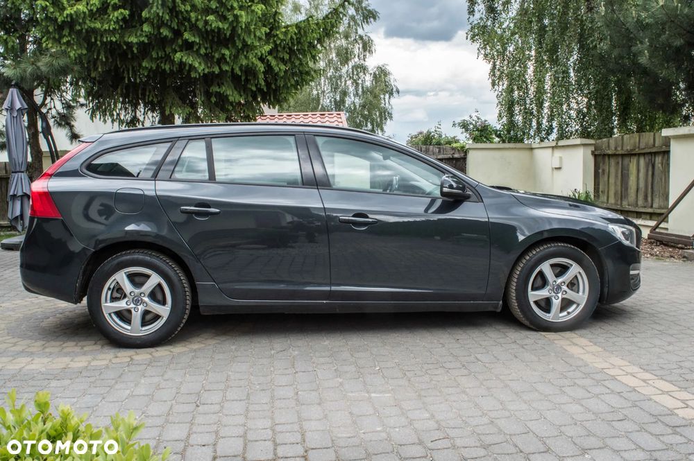 Volvo V60 D4 Business Edition - 12