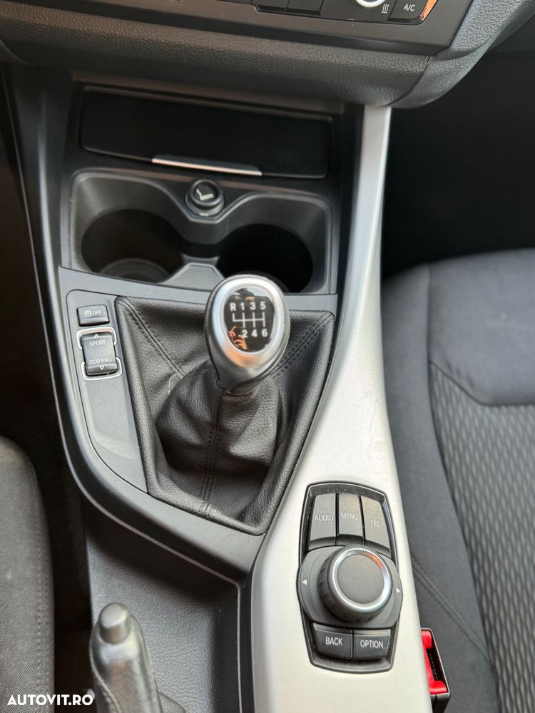 BMW Seria 1 114i - 13