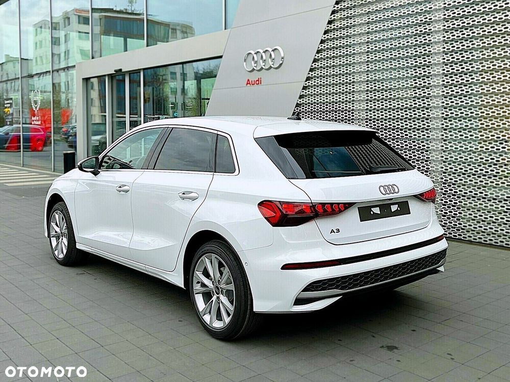 Audi A3 Sportback - 4