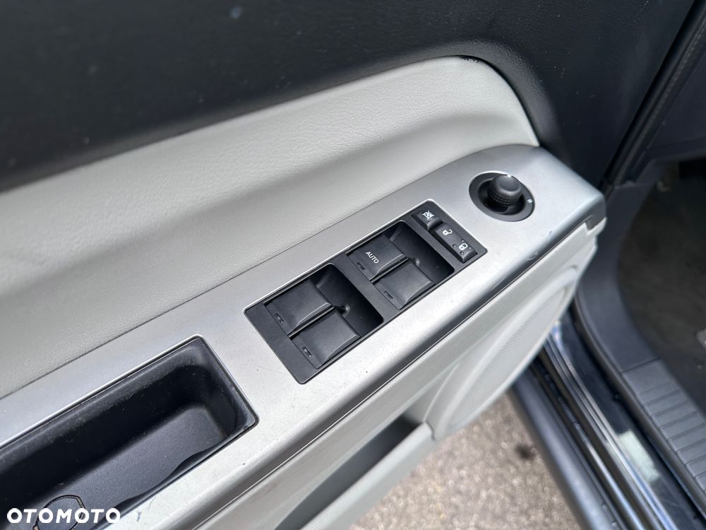 Jeep Compass 2.4 Limited - 13