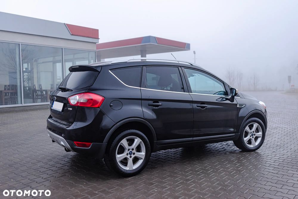Ford Kuga 2.0 TDCi 4x4 Titanium - 7
