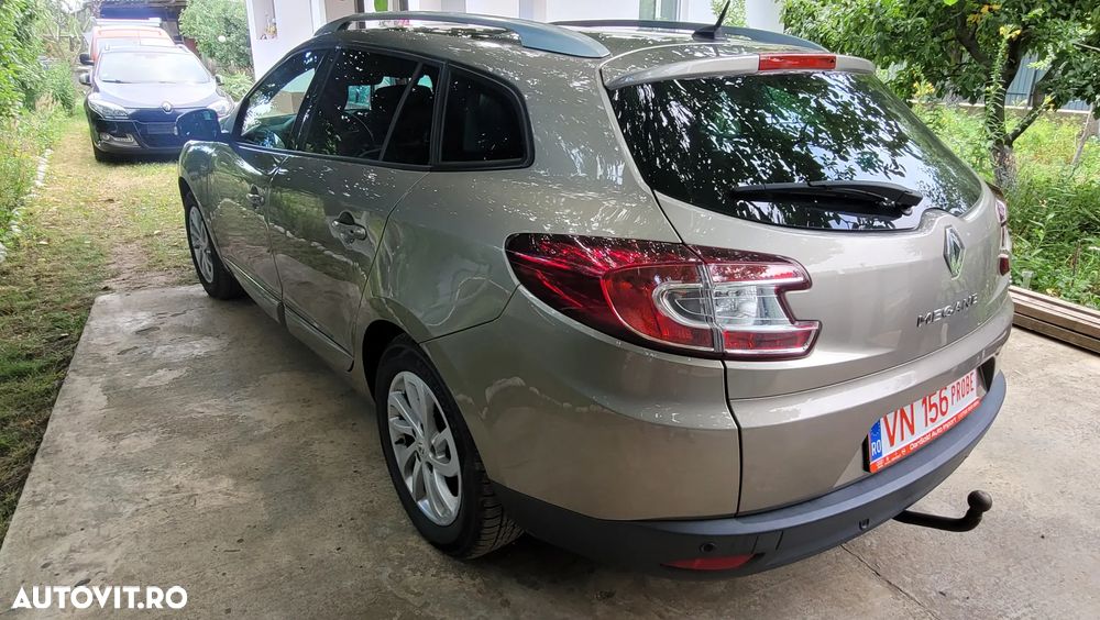 Renault Megane ENERGY dCi 110 Start & Stop Bose Edition - 28
