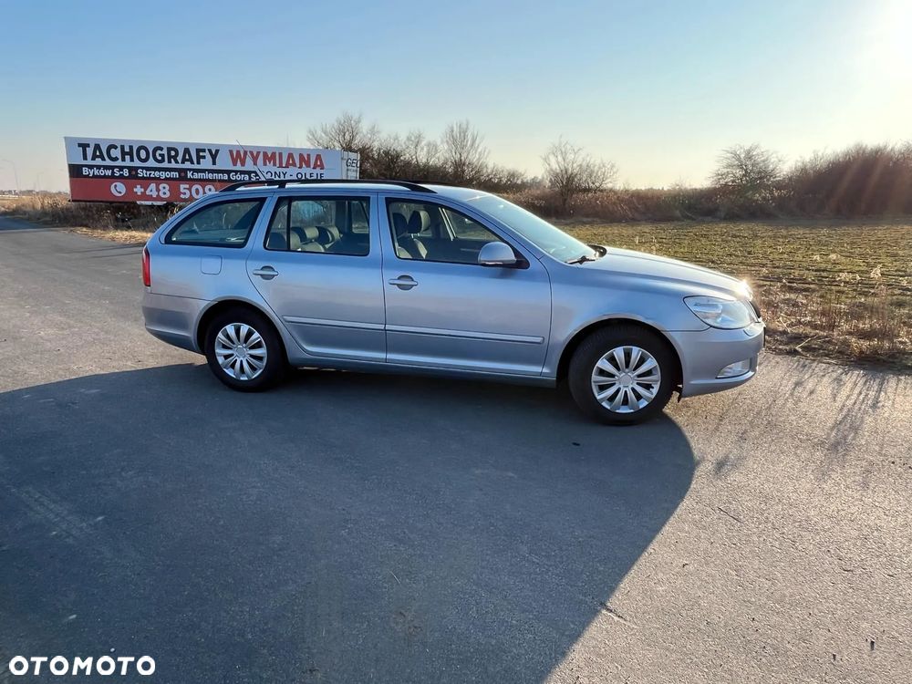 Skoda Octavia 1.4 TSI Ambition - 4