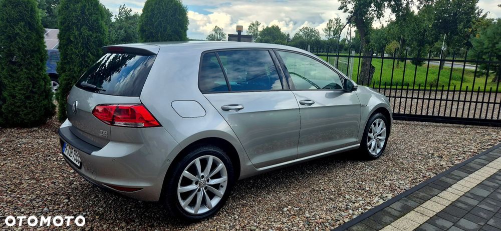 Volkswagen Golf - 18