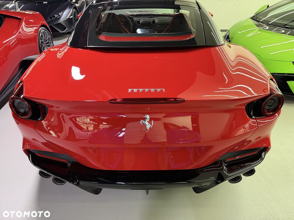 Ferrari Portofino M - 5