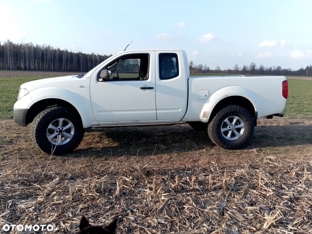 Nissan Navara - 1