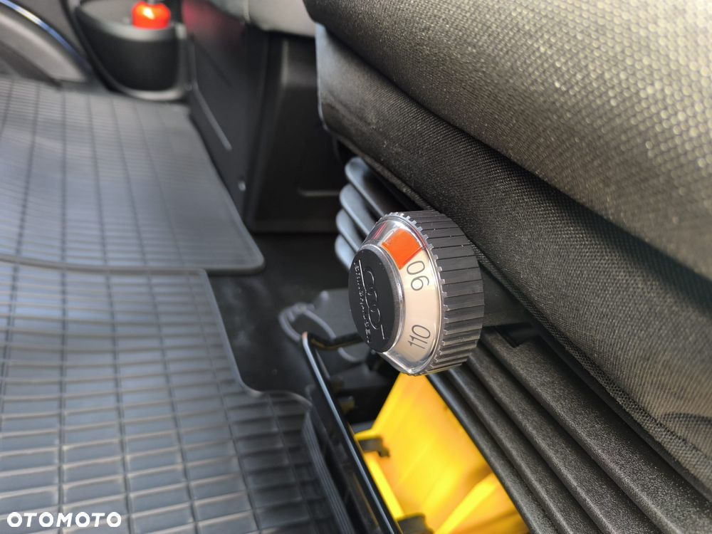 Iveco Daily 50C18, Winda 1000kg, Chłodnia + Grzanie, 10 Palet, Przebieg 44 tyś km, UNIKAT! - 32