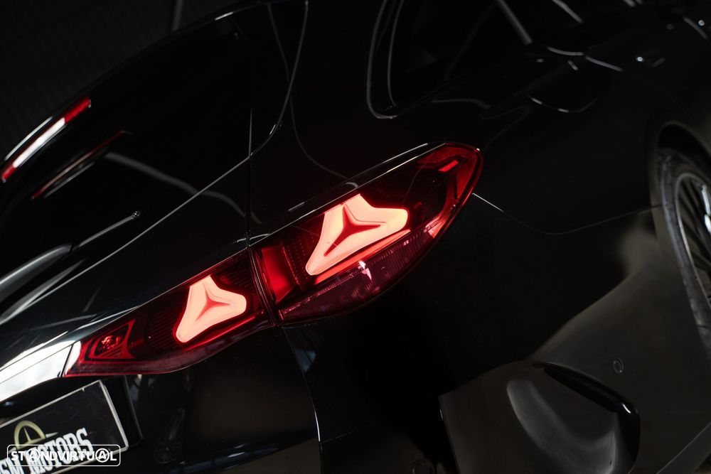 Mercedes-Benz E 300 Standard - 9