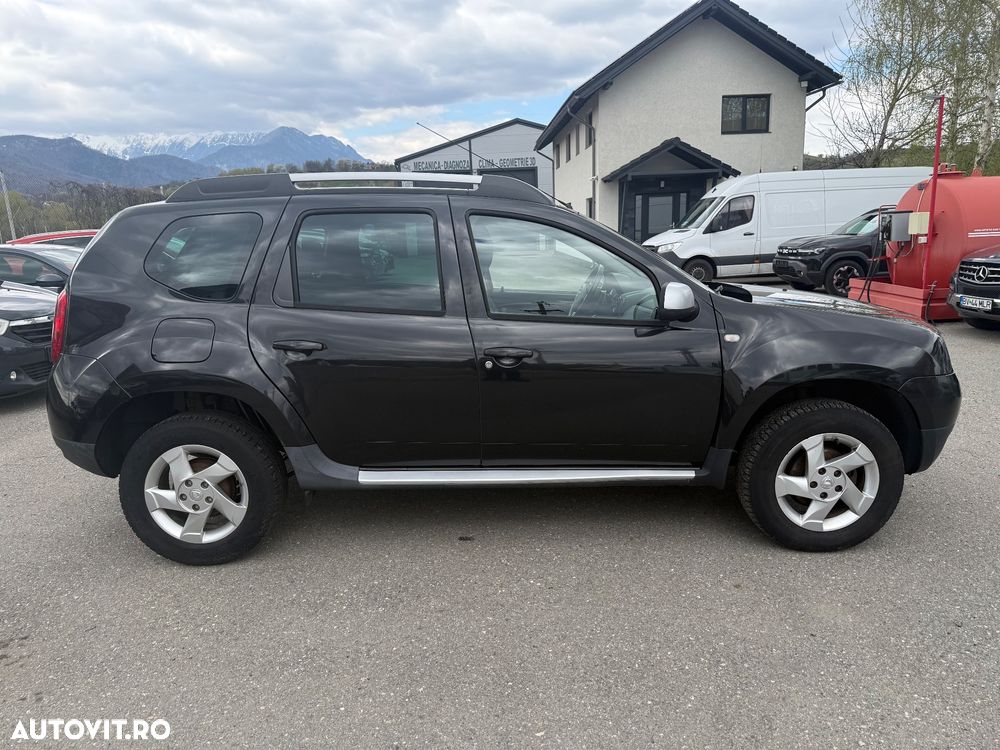 Dacia Duster 1.6 16V 4x4 Prestige - 7