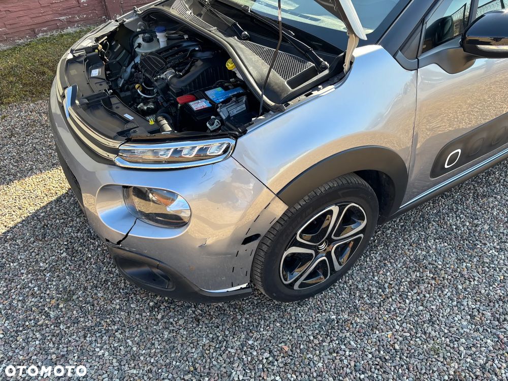 Citroën C3 Pure Tech 82 SHINE - 18