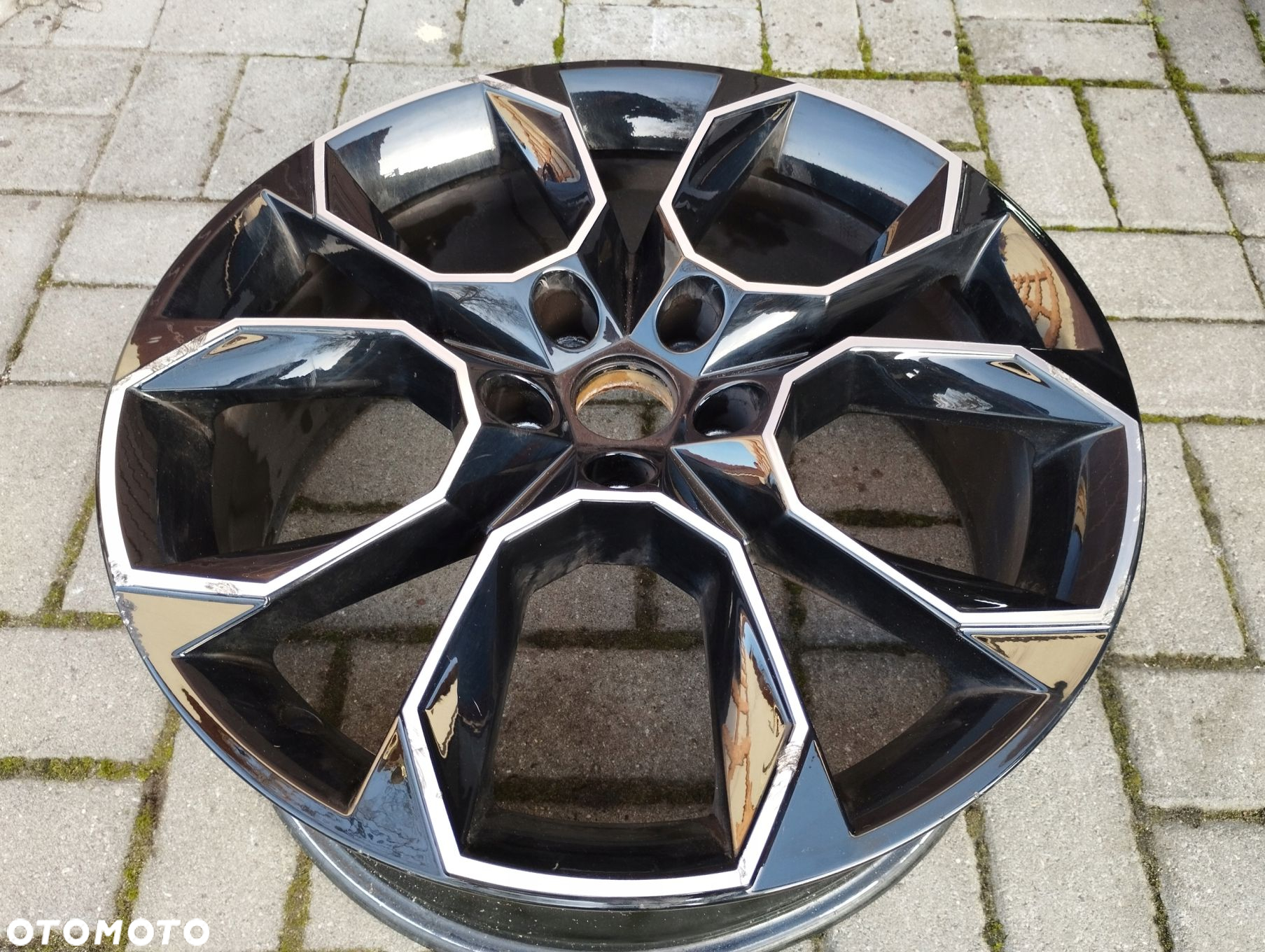 Felga 7,5J 19 ET51 Skoda Octavia III 3 RS 5E0 - 2