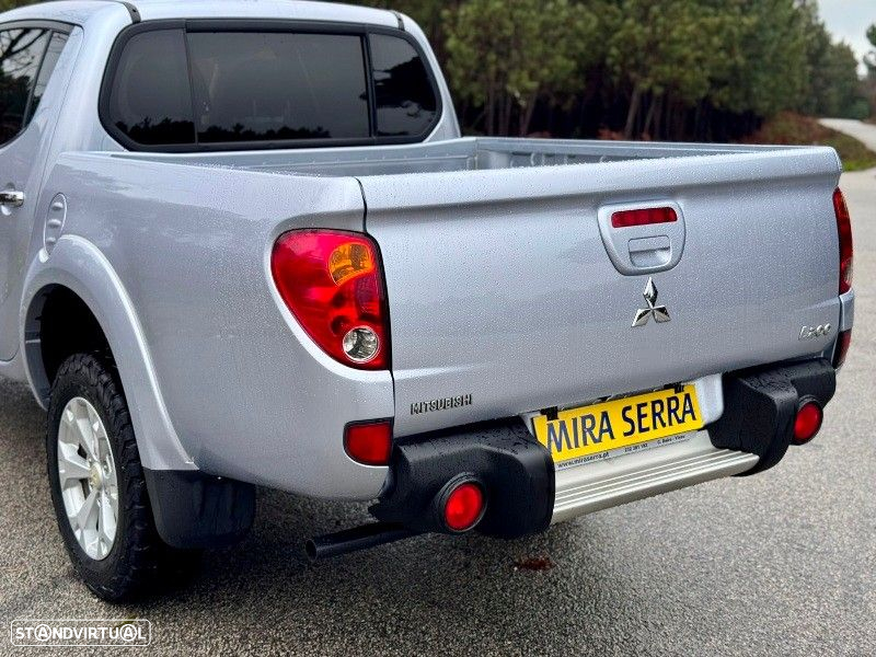 Mitsubishi L200 2.5 DI-D CD Invite AC 4WD - 7