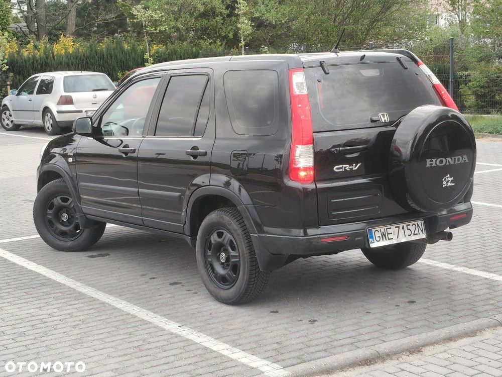 Honda CR-V 2.0 LS High - 31
