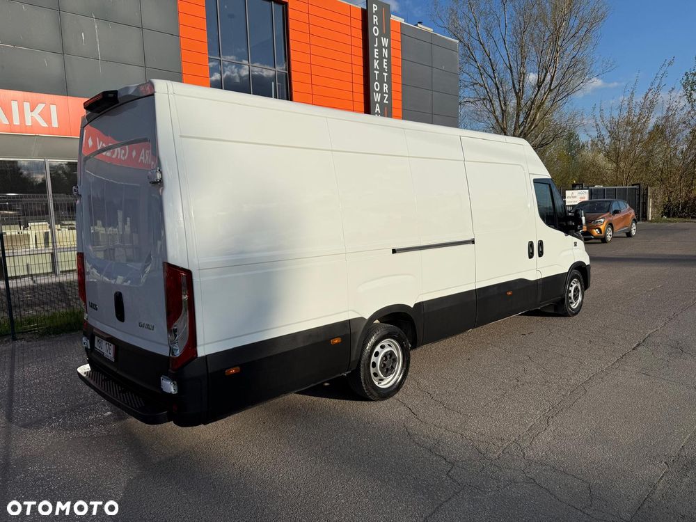 Iveco Daily 35S180, 3.0 180KM, L4H2, HiMatic, Niski przebieg, Bardzo zadbane - 11