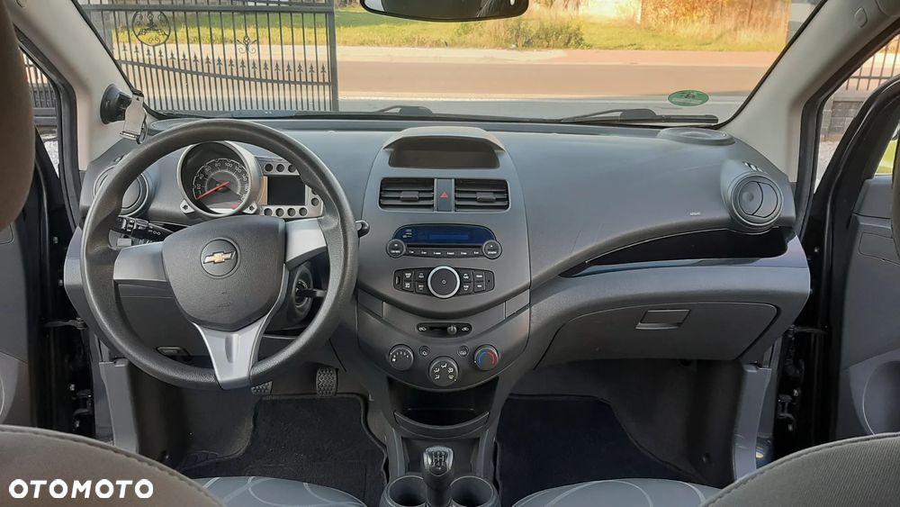 Chevrolet Spark - 12