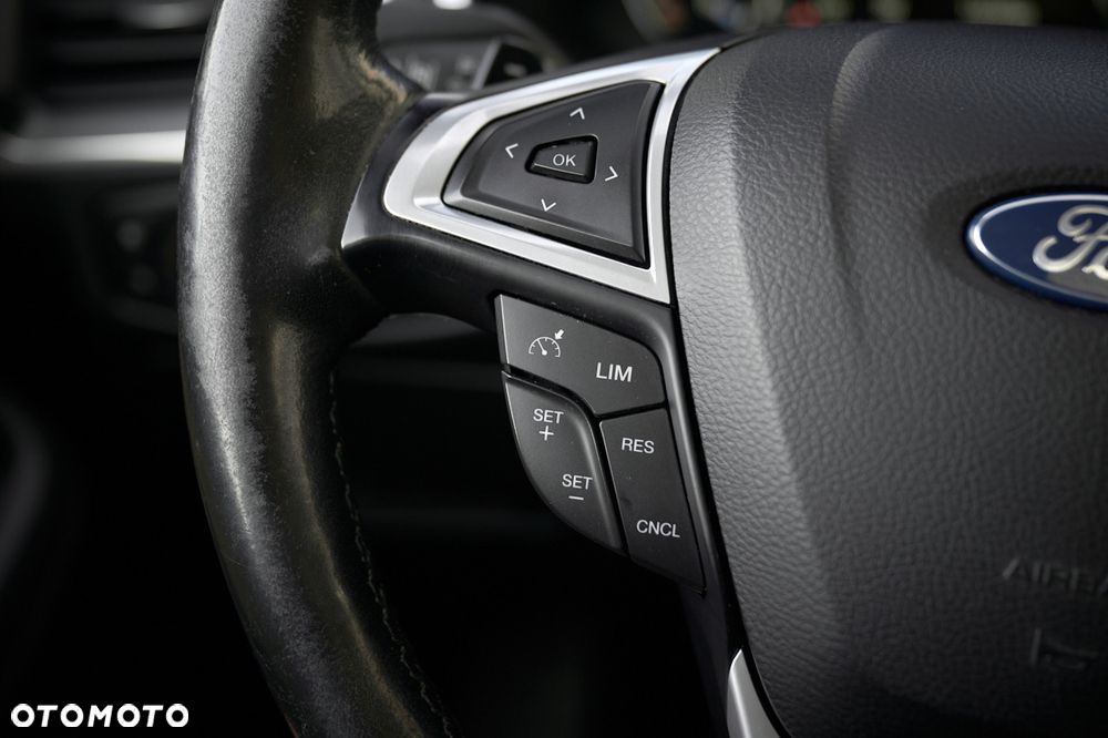 Ford Galaxy 2.0 TDCi 4WD Titanium PowerShift - 40