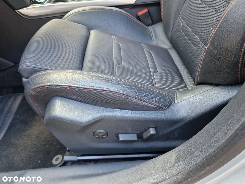 Peugeot 508 BlueHDi 180 EAT6 Stop&Start GT - 26