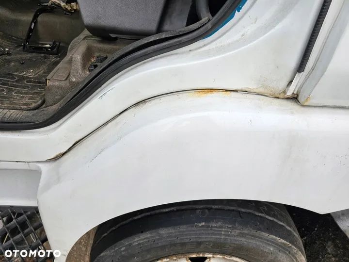 KABINA DZIENNA KRÓTKA RENAULT MIDLUM DCI 2006 rok - 11