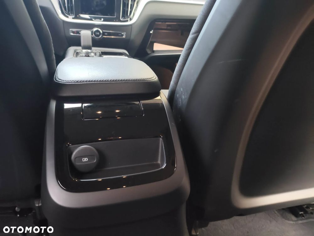 Volvo V60 - 22
