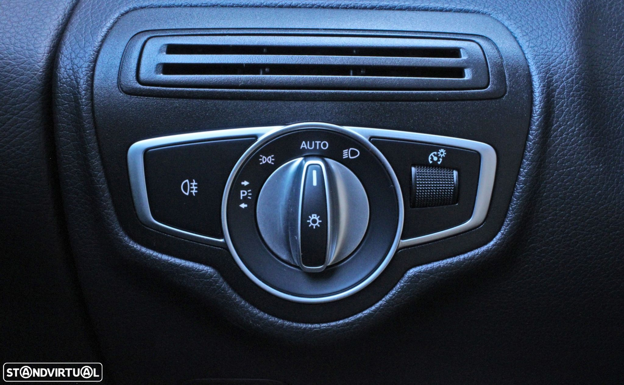 Mercedes-Benz GLC 300 de 4Matic - 19
