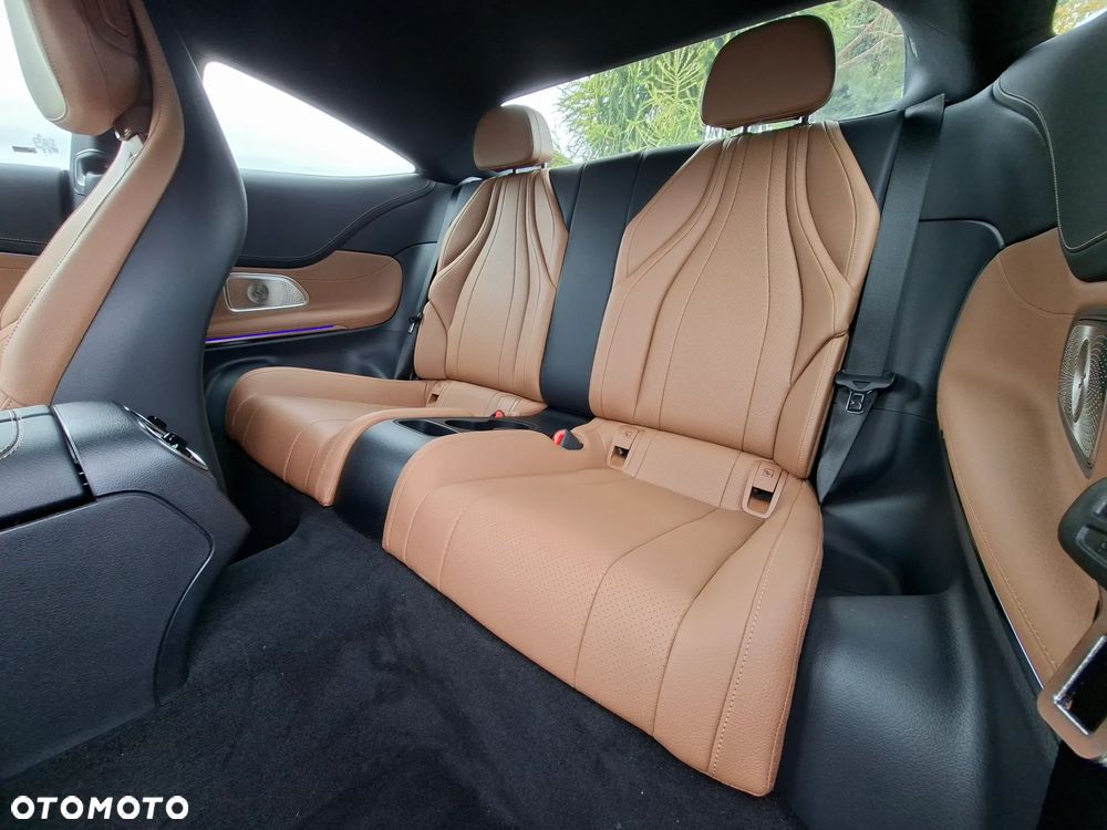 Mercedes-Benz CLE 220 d mHEV AMG Line - 11