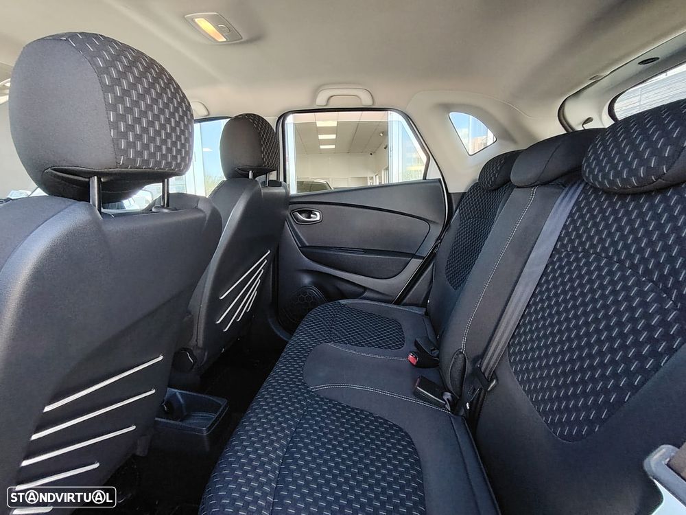 Renault Captur 0.9 TCE Exclusive - 25
