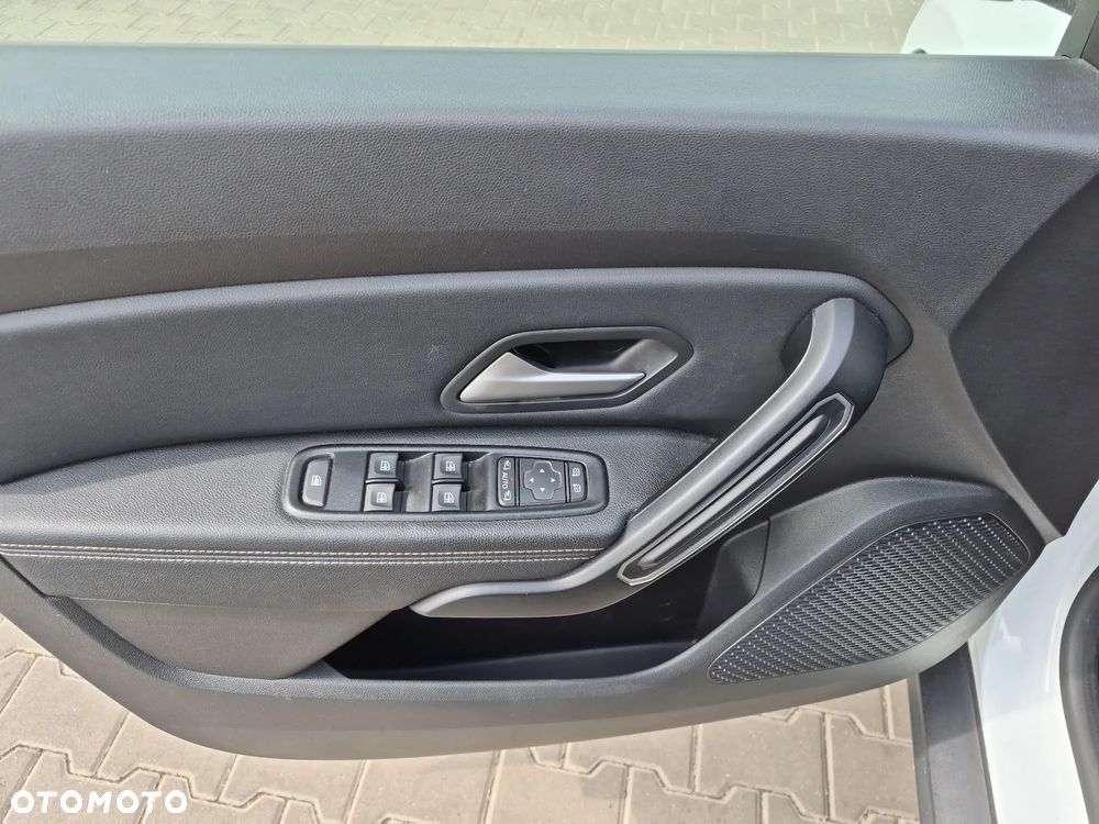 Dacia Duster 1.0 TCe Journey - 10