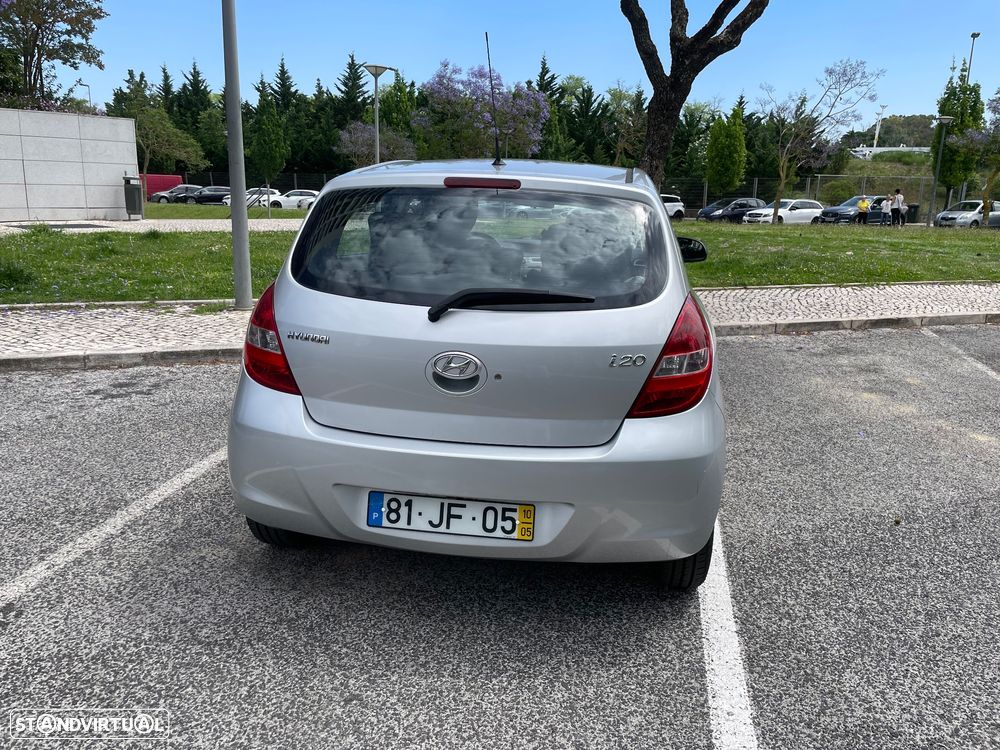Hyundai i20 1.2 Classic ESP - 10