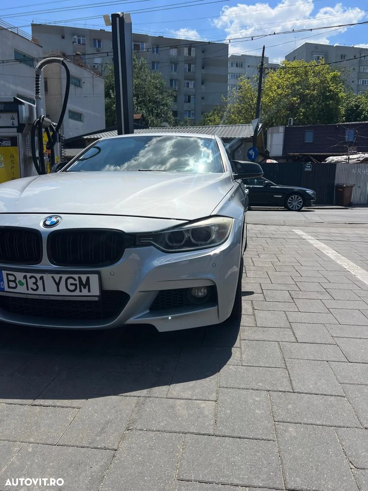 BMW Seria 3 320d Aut. Luxury Line - 13