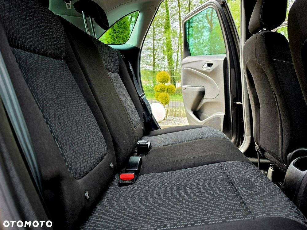 Opel Crossland X - 12