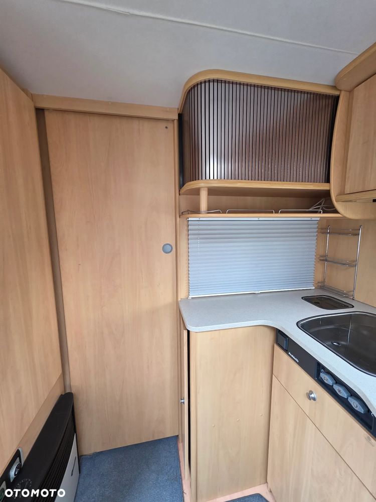 Dethleffs Camper - 10