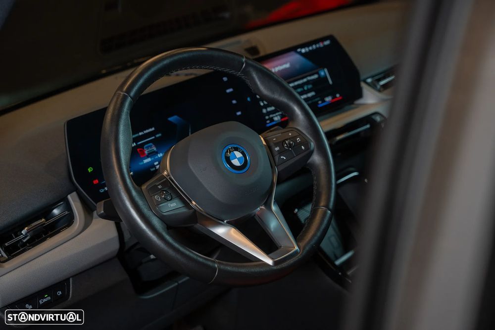 BMW iX1 xDrive30 xLine - 30