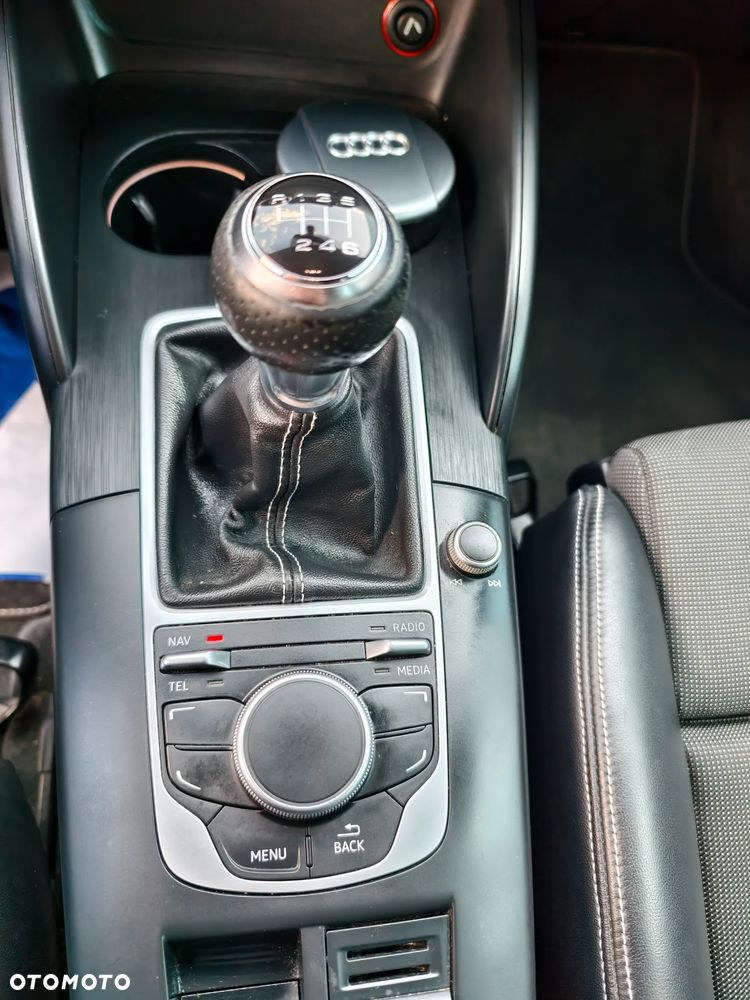 Audi A3 Sportback 1.4 TFSI cylinder on demand ultra S line Sportpaket - 21