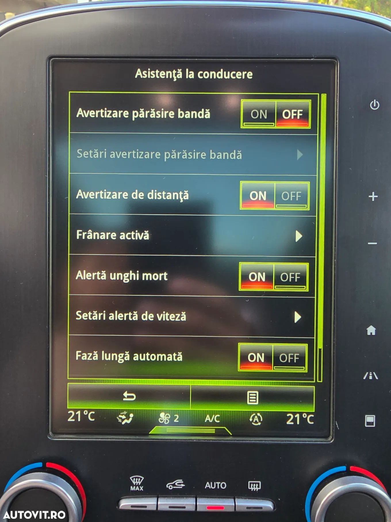 Renault Scenic ENERGY dCi 160 EDC INITIALE PARIS - 12