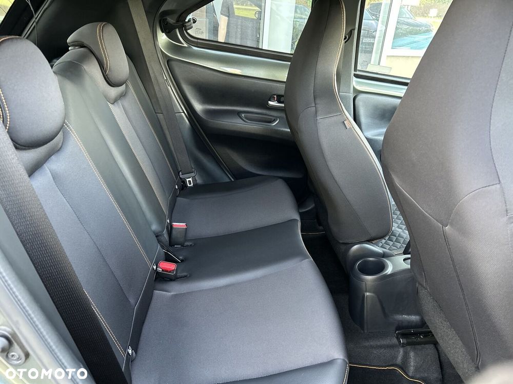 Toyota Aygo X 1.0 VVT-i Limited - 25
