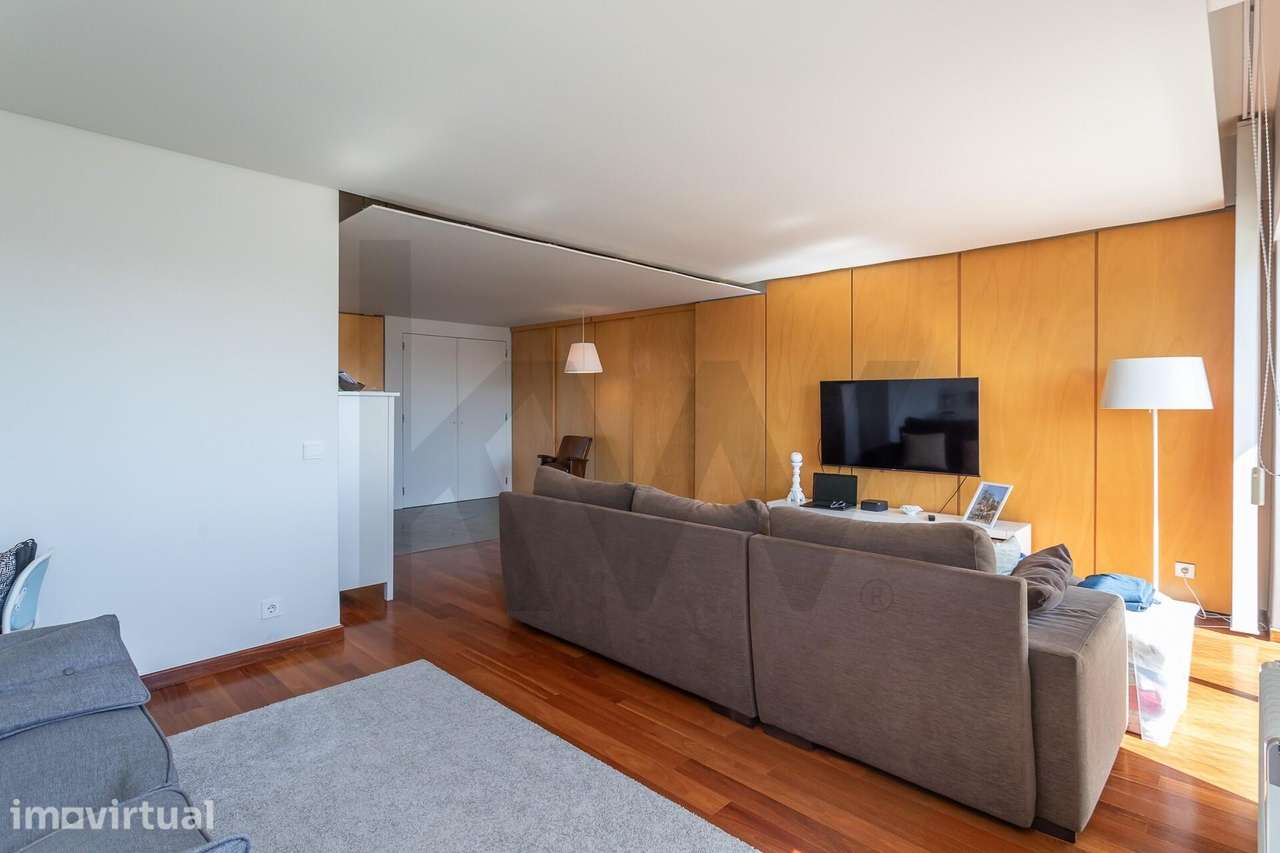 Apartamento T3 transformado em T2 no Lumiar para Arrendamento com luga - Grande imagem: 5/36