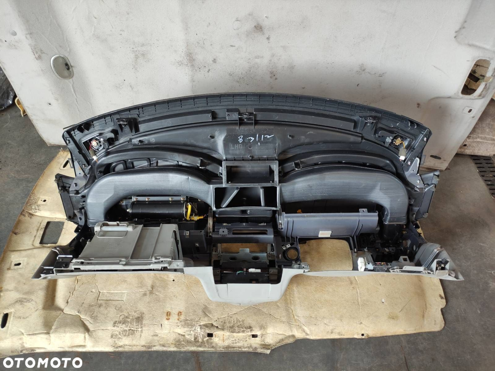 ZESTAW POSTRZAŁOWY HYUNDAI TRAJET I FL 95910-3A900 - 8